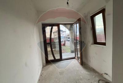 Investitie/Vanzare-  Vilă cu 5 camere la 45 minute de Bucuresti - 15