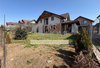 Casa P+M la rosu, in Paulestii Noi. - 2
