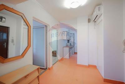 Apartament cu 2 camere de vânzare în zona Dacia - 3
