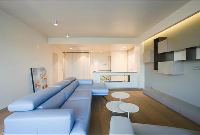 Apartament cu 4 camere semidecomandat, mobilat în Pipera