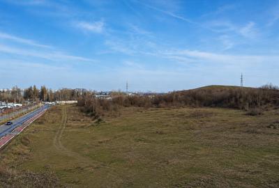 Teren cu Autorizație de Construire intersectia sector 3 cu sector 4 - 3