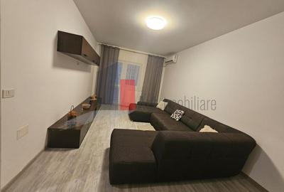 Apartament cu 2 camere decomandat în Apărătorii Patriei