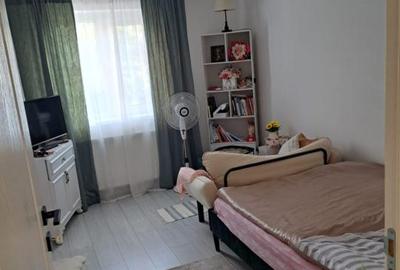 Apartament cu 1 camera , strada Bucuresti - 4