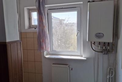 Ap. 3 Cam. 64 mp, Dec. Etajul 3 din 4, Zona Popa Șapcă-Bazin, Pret 96 000 Euro - 8