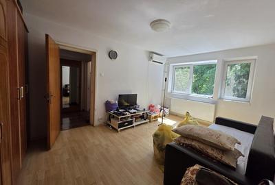 Vanzari Apartamente 2 camere Militari Gorjului - 1