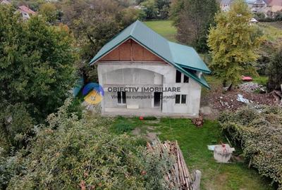 Casă individuală cu 3 camere în Rediu