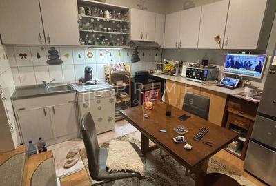 Casa cu front stradal,  7 Noiembrie, ideala clinica/cabinet/locuinta - 10