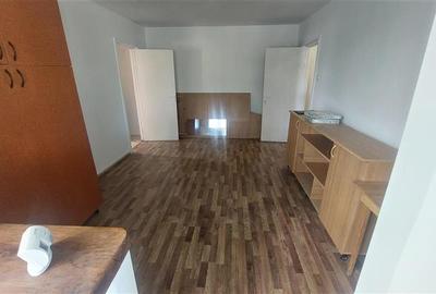 Apartament 2 camere etajul 1 Centru Civic - 9