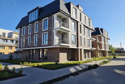 Apartament cu 3 camere decomandat în Otopeni