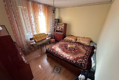 De vanzare apartament 3 camere 2 bai zona Crangasi - 6