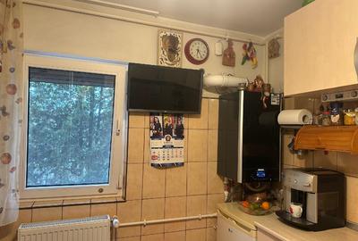 Proprietar vand apartament 4 camere - 8