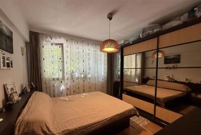 Apartament cu 2 camere semidecomandat, mobilat în Berceni