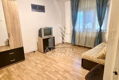 Garsonieră decomandată, mobilată în Șagului