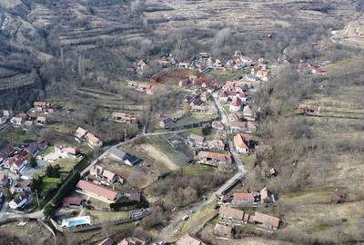 Teren intravilan 1.271 mp – Izvoarele, jud. Alba - 26