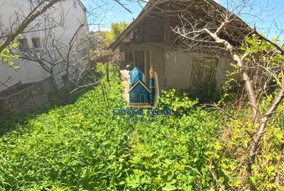Casă 2 camere + teren 1700 mp - zona Platoul Cornești, str. Trebely - 20