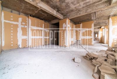 Spatiu comercial Bd Unirii Piața Alba Iulia Parter + 1etaj - 2