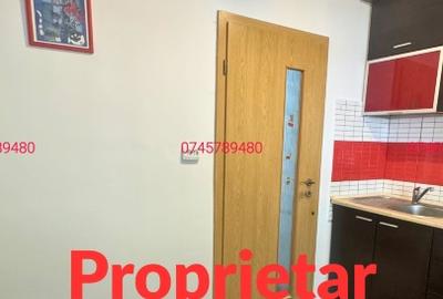 Garsoniera decomandată, 40mp, direct proprietar, Zona 13 Septembrie - 8