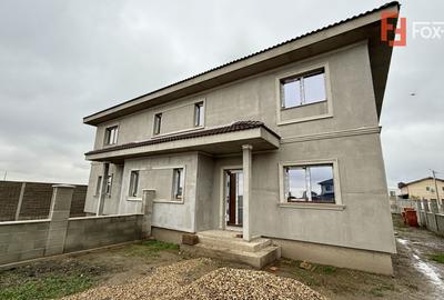 Duplex cu 4 camere în Moșnița Nouă