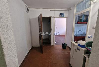 Apartament 3 camere ,situat in Targu Jiu, Str.Agriculturii - 5