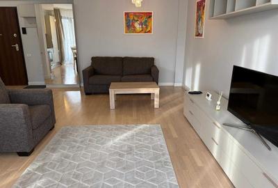 Apartament cu 2 camere semidecomandat, mobilat în Central