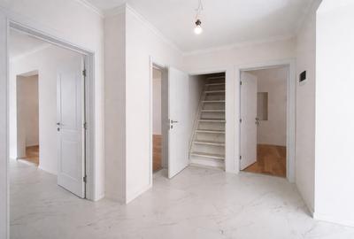 De vânzare casă individuală renovată | Curte proprie | Zona Abator - 13