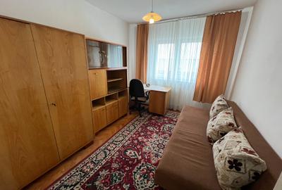 INCHIRIEZ apartament 3 camere decomandat,zona Strand - 6