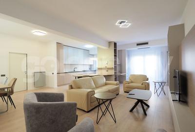 Apartament cu 3 camere decomandat, mobilat în Șoseaua Nordului