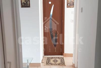 3 camere, etaj 2, balcon închis – Micro 21 - 6