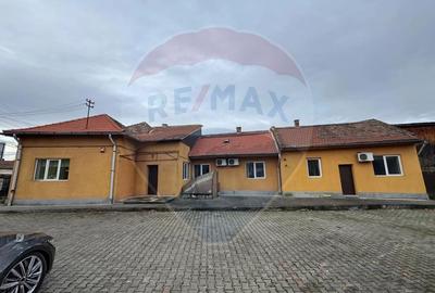 Spatiu de birouri- zona Marasti, Piata 1 Mai - 1