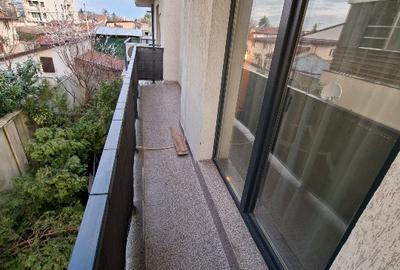 Apartament 2 camere decomandat str. Niagara, Chitila, Sector 1 - 14