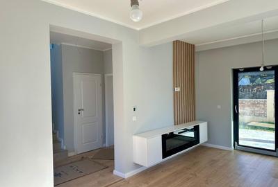 Casa de vanzare, 4 camere, 104 mp, Valea Ursului, ROND VALEA URSULUI, Cod 160990 - 1