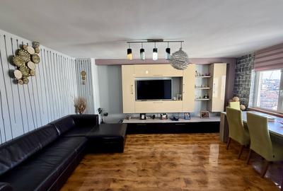 Apartament tip duplex 4 camere Trocadero - 1
