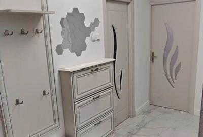 Apartament 3 camere decomandat, 2 bai, 88 mp, balcon inchis, etaj intermediar - 4