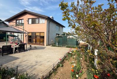 Casă de vânzare comuna Fundeni - 1