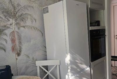 Apartament cu 3 camere semidecomandat, mobilat în Țiglina 1