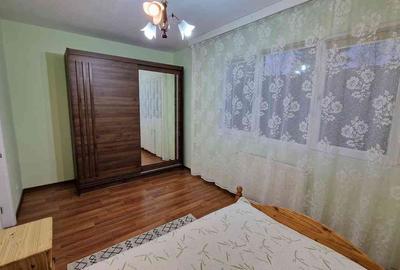 Chirie apartament 3 camere cu 2 balcoane zona Astra str.Neptun - 1