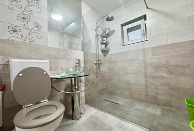 APARTAMENT 3/8 BLOC 1995 MONOLIT STRADAL SCOALA 81- METROU - 1