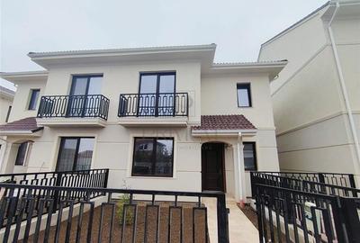 Duplex cu 5 camere în Moșnița Nouă