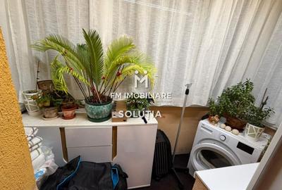 Apartament  3 camere decomandat, etajul 2 -zona Casa de Pensii - 12