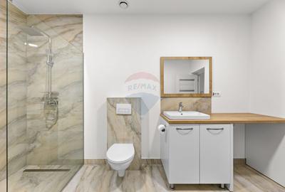 Spatiu comercial de inchiriat la mansarda - 8