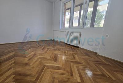 Apartament cu 2 camere semidecomandat în Cantemir