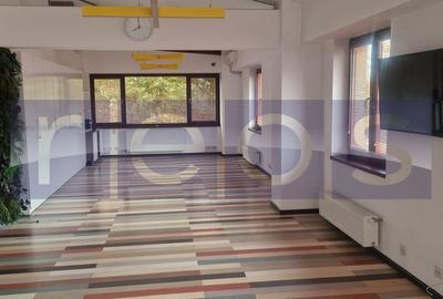 Casă individuală cu 6 camere în Unirii