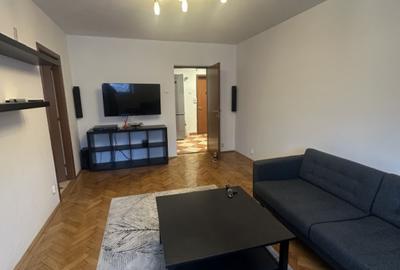 Apartament 3 camere de inchiriat, metrou, zona Titan - 1