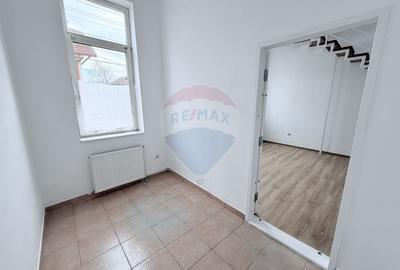 Spatiu de birouri de 80 mp de inchiriat pe str. Petofi Sandor - 3