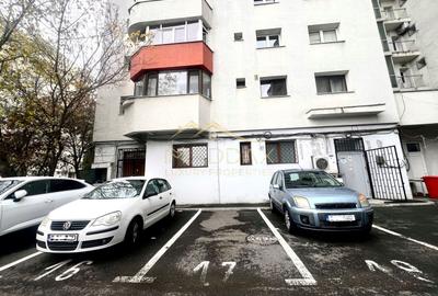 Spatiu Comercial Stradal**240mp**2 locuri parcare//Bdul Ion MIhalache - 40