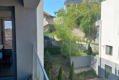 Apart. pozitie centrala, aproape de Aula Universitatii si Colina Universitatii - 11