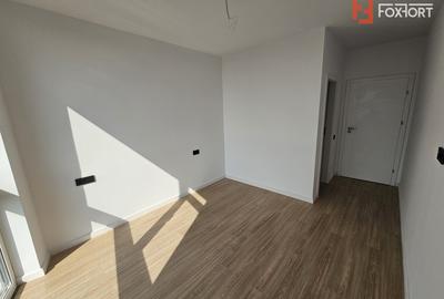 Apartament 3 camere, etaj intermediar, bloc nou, Zona Torontalului - 13