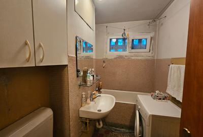 Apartament 3 camere de vanzare in zona Titan - 11