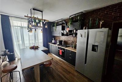 Apartament cu 3 camere semidecomandat, mobilat în Dumbrăvița