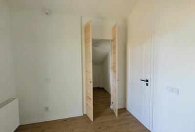 First time rent! Private house for rent with generous yard, newly renovated - 20